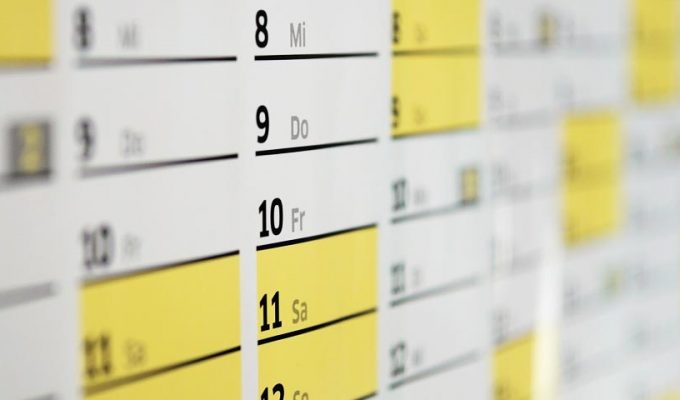 Gesetzliche Feiertage im Kalender vermerken