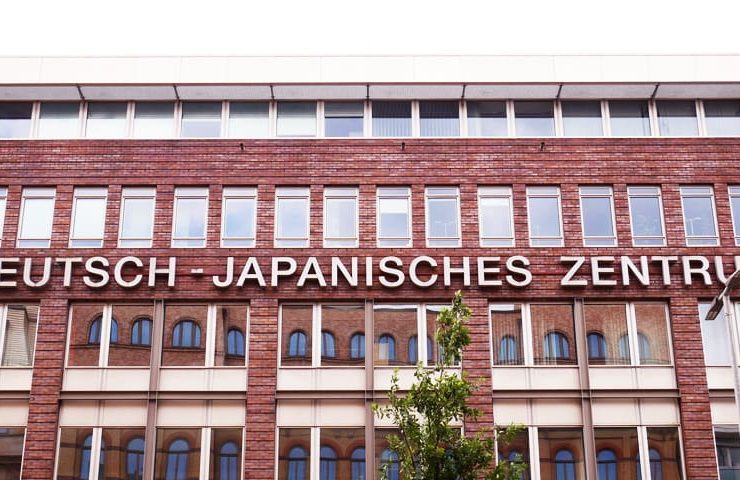 Die DJG leistet auch jedes Jahr viel Vorarbeit zur Verwirklichung des beliebten Kirschenblütenfestes.