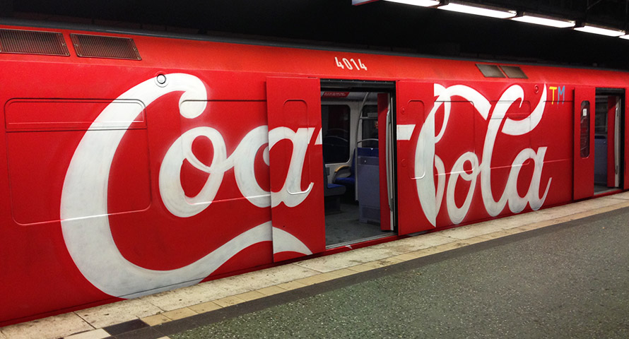 Moses & Taps: Coca-Cola Wholecar Hamburg