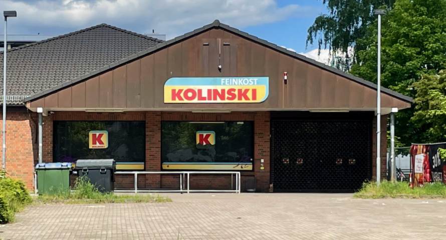 Eingang des „Kolinski“-Discounters
