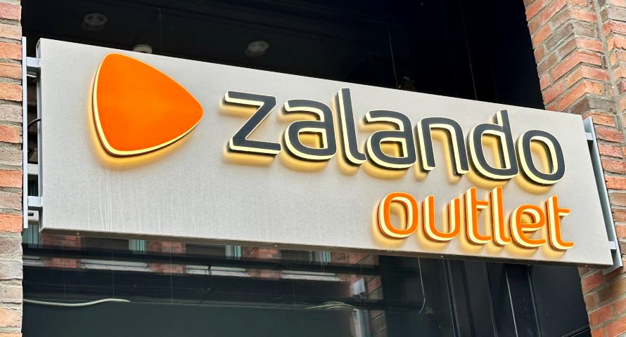 Zalando Outlet in Hamburg, nahe Jungfernstieg